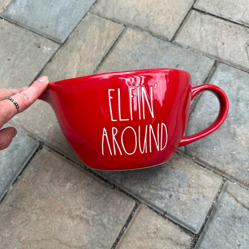 Rae Dunn Mixing Pitcher Bowl - Elfin Around
